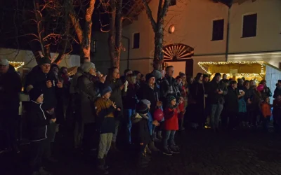 Erster Benefizabend mit Versteigerung für die Kastulus-Bader-Stiftung war ein voller Erfolg